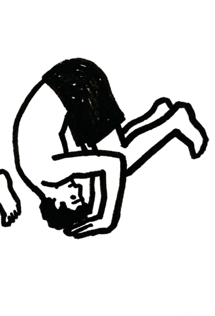 Ein Mann in Tencel™ Lyocell Boxershorts während der Vorwärtsrolle