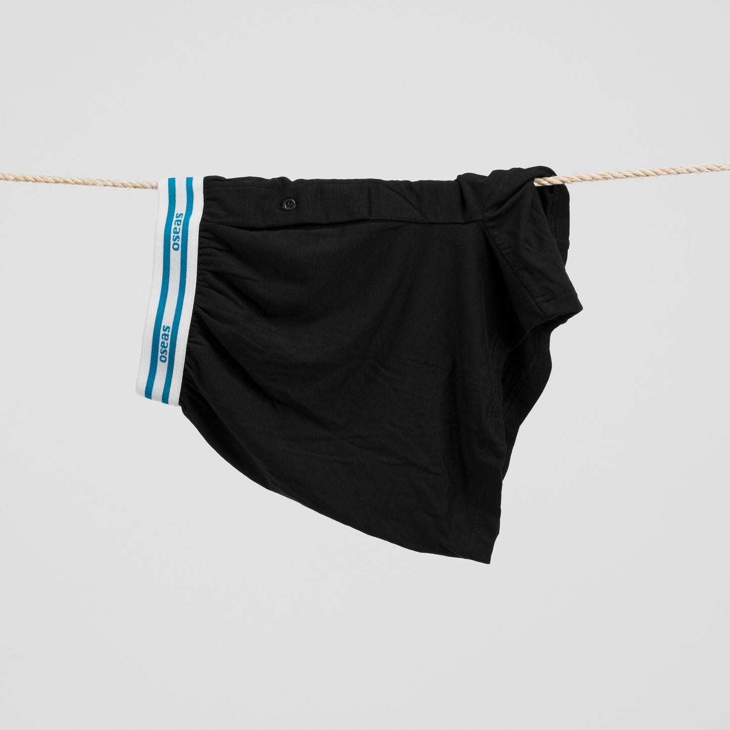 oseas Boxershorts in schwarz mit weißem Bund